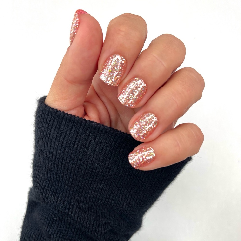 Red Aspen Jayli's Gown Sparkle Press-On Nails